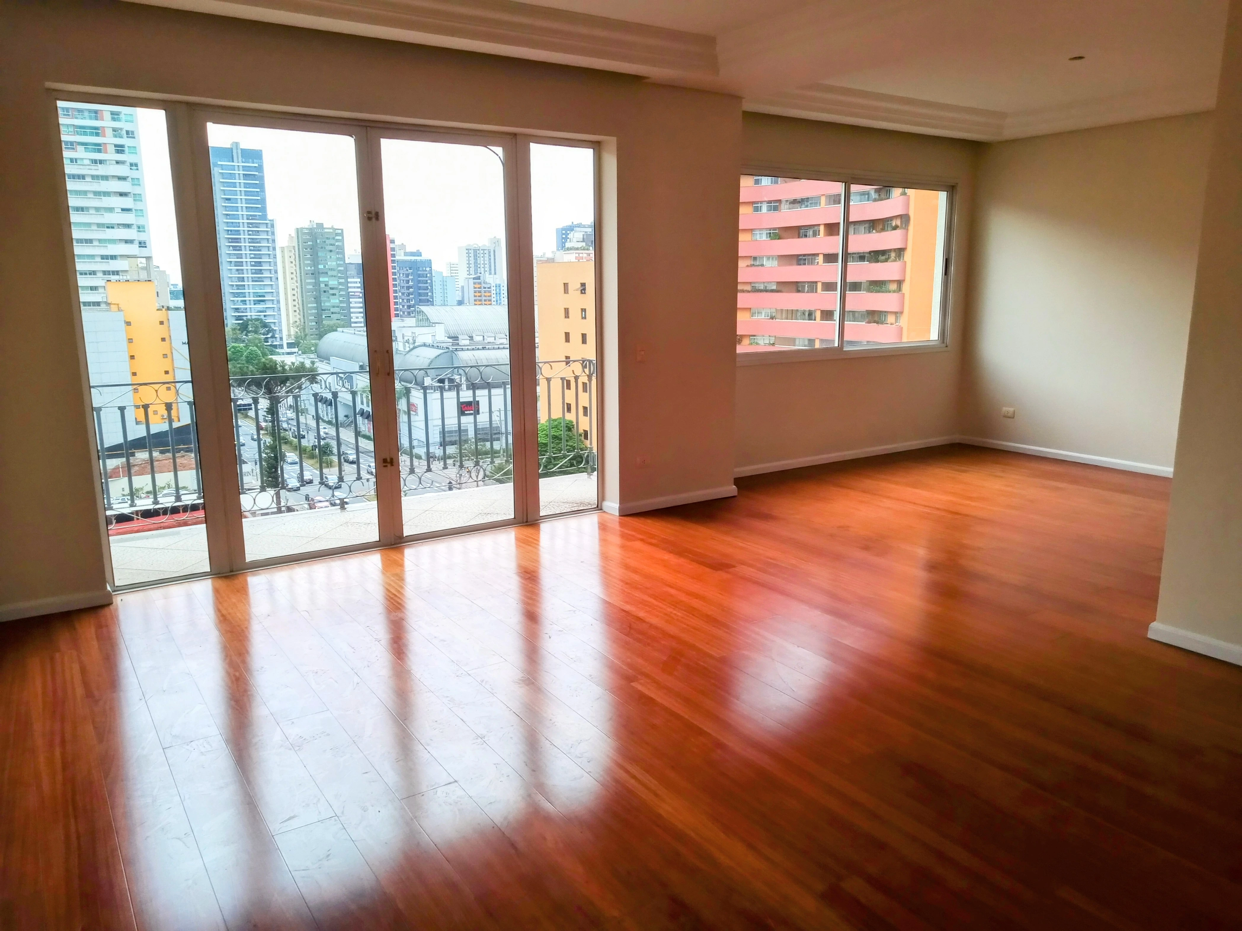 Luxurious living room